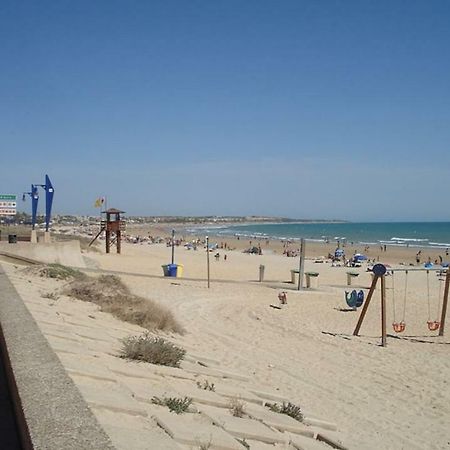 La posada de Lola Chiclana de la Frontera Exterior foto